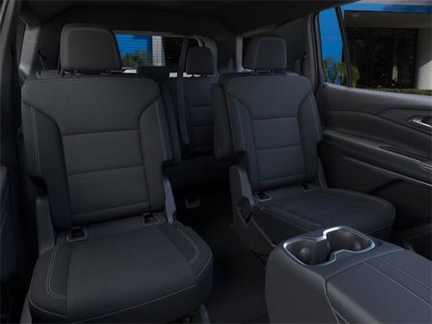 New 2026 Chevrolet Traverse LT image 18