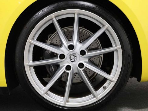 Certified 2022 Porsche 911 Carrera image 38