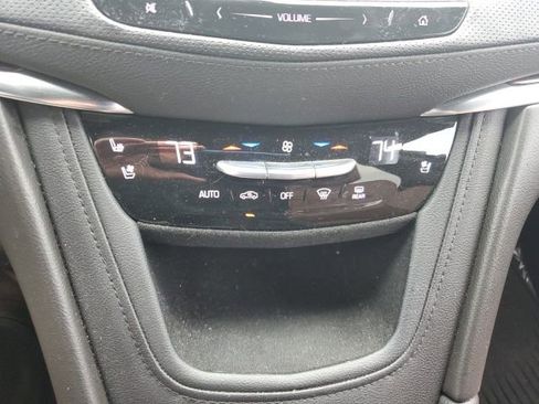 Used 2019 Cadillac XT5 Luxury image 15