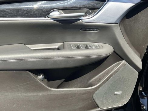 Certified 2024 Cadillac XT5 Premium Luxury w/ LPO, Floor Liner Package AWD/4WD image 14