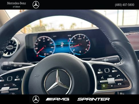 Certified 2023 Mercedes-Benz GLA 250 image 27