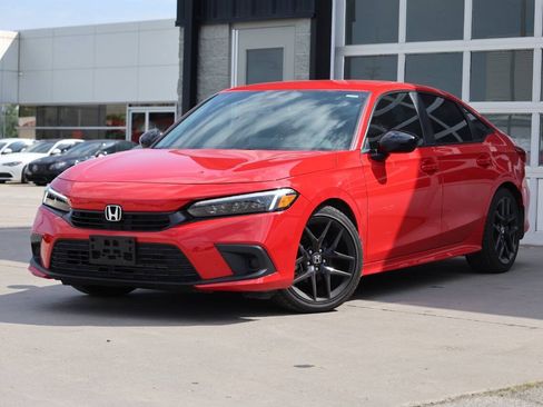 Used 2022 Honda Civic Sport image 3