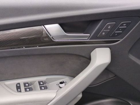 Used 2022 Audi SQ5 Premium Plus image 13