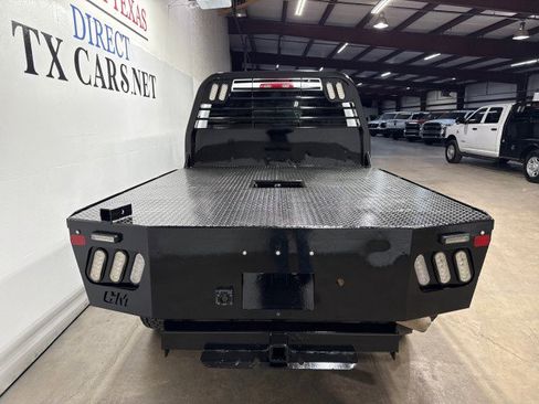 Used 2024 RAM 2500 Tradesman w/ Chrome Appearance Group image 7