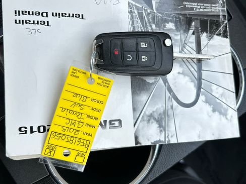 Used 2015 GMC Terrain SLE w/ Convenience Package image 21