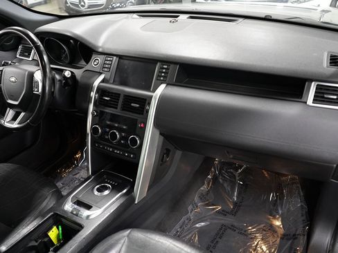Used 2018 Land Rover Discovery Sport HSE AWD/4WD image 33
