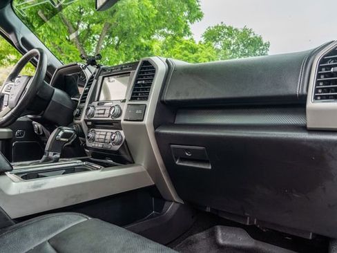 Used 2018 Ford F150 Lariat w/ Equipment Group 502A Luxury AWD/4WD image 47