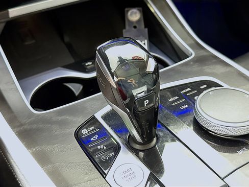 Used 2020 BMW X7 xDrive40i w/ Premium Package image 20