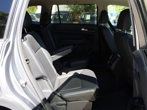 Used 2019 Volkswagen Atlas SE FWD image 31