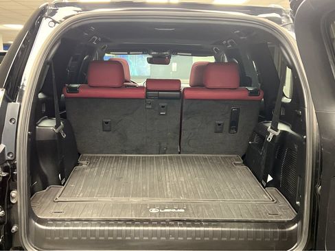 Certified 2023 Lexus GX 460 Premium w/ Premium Package AWD/4WD image 29