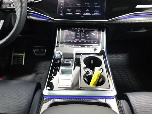 Certified 2023 Audi SQ8 Premium Plus w/ SQ8 Luxury Package AWD/4WD image 20