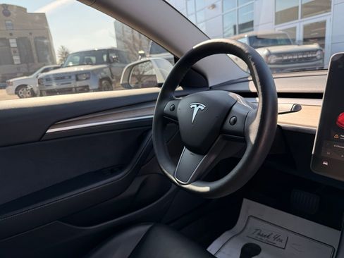 Used 2021 Tesla Model 3 Standard Range Plus image 26