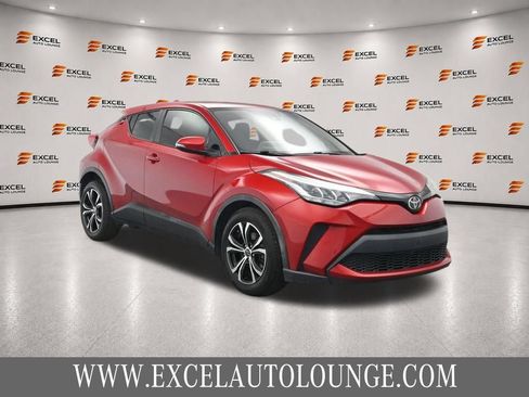 Used 2020 Toyota C-HR LE FWD image 7