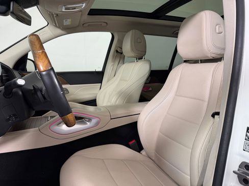 Used 2022 Mercedes-Benz GLS 450 4MATIC image 22