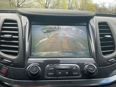 Used 2018 Chevrolet Impala LT FWD image 20