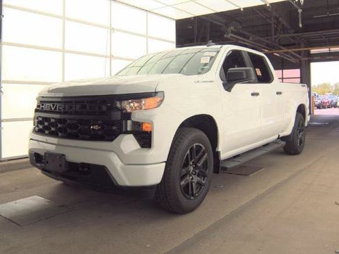 Used 2024 Chevrolet Silverado 1500 Custom AWD/4WD image 2