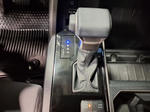 Used 2023 Toyota Tundra SR5 image 17