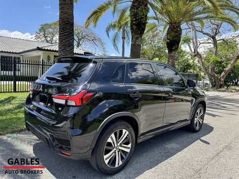 Used 2021 Mitsubishi Outlander Sport SE FWD image 10