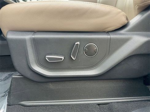 Used 2024 Ford Expedition Max Limited image 14