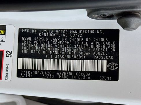 Used 2022 Toyota Camry XLE w/ Navigation Upgrade Package image 34