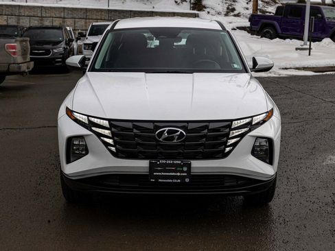 Used 2023 Hyundai Tucson SE image 2