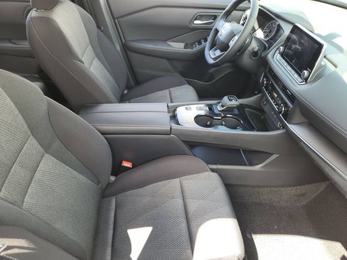 New 2026 Nissan Rogue SV FWD image 10