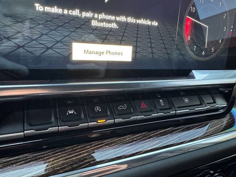 Used 2024 GMC Sierra 1500 Elevation image 30