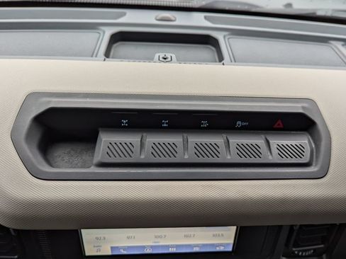 Used 2021 Ford Bronco Wildtrak AWD/4WD image 25