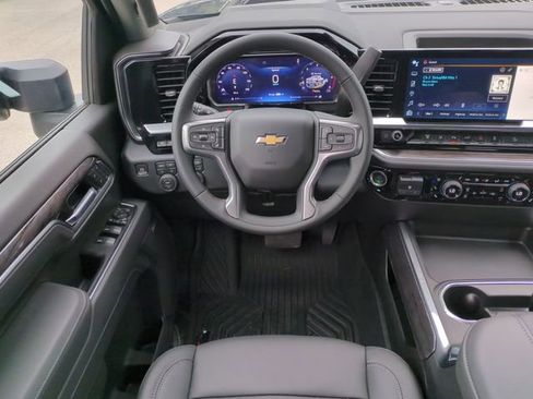 New 2026 Chevrolet Silverado 2500 LTZ w/ LTZ Plus Package image 17