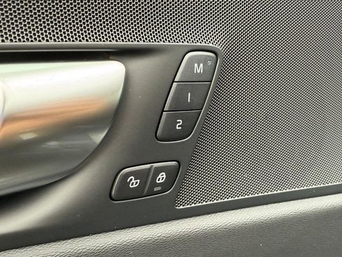 New 2026 Volvo XC60 B5 Plus w/ Protection Package Premier image 10