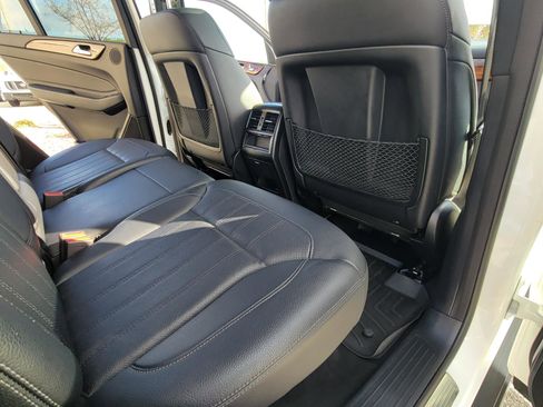 Used 2016 Mercedes-Benz GLE 350 4MATIC w/ Premium Package image 39