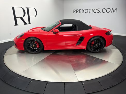 Used 2023 Porsche 718 Boxster S RWD image 13