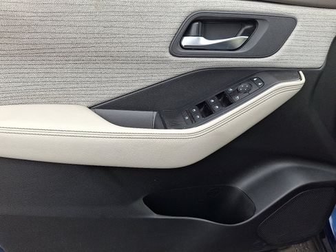 Certified 2023 Nissan Rogue SV image 12