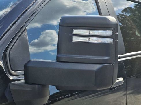 Used 2024 Chevrolet Silverado 2500 Custom w/ Custom Convenience Package RWD image 10