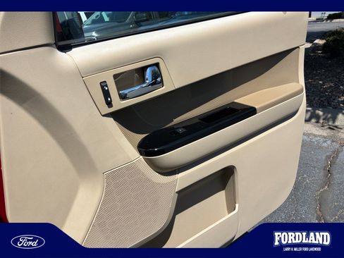 Used 2011 Ford Escape Limited w/ 302A Rapid Spec Order Code AWD/4WD image 16