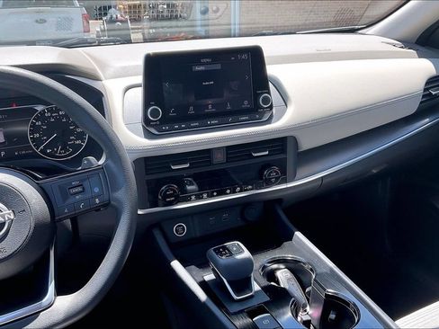 Used 2023 Nissan Rogue SV AWD/4WD image 6