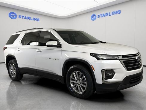 Certified 2023 Chevrolet Traverse LT image 13