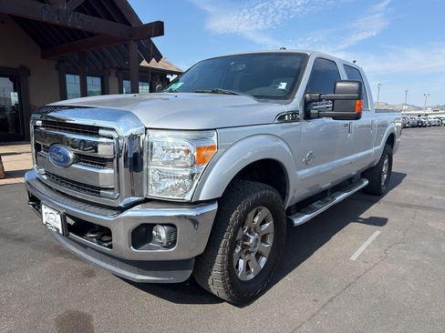 Used 2016 Ford F250 Lariat w/ Lariat Ultimate Package AWD/4WD image 2