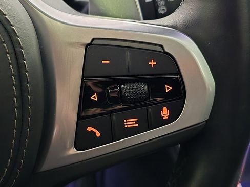 Certified 2023 BMW X5 M50i w/ Executive Package image 22