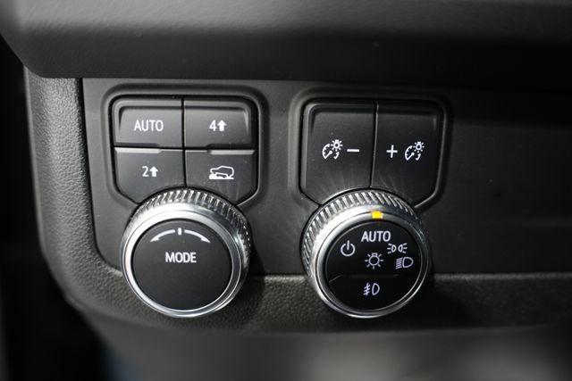 Used 2021 GMC Yukon SLT AWD/4WD image 13