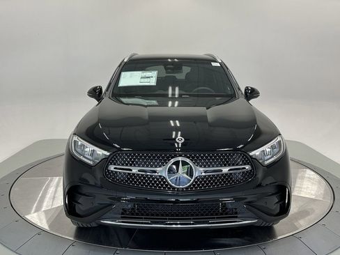 New 2026 Mercedes-Benz GLC 300 image 2