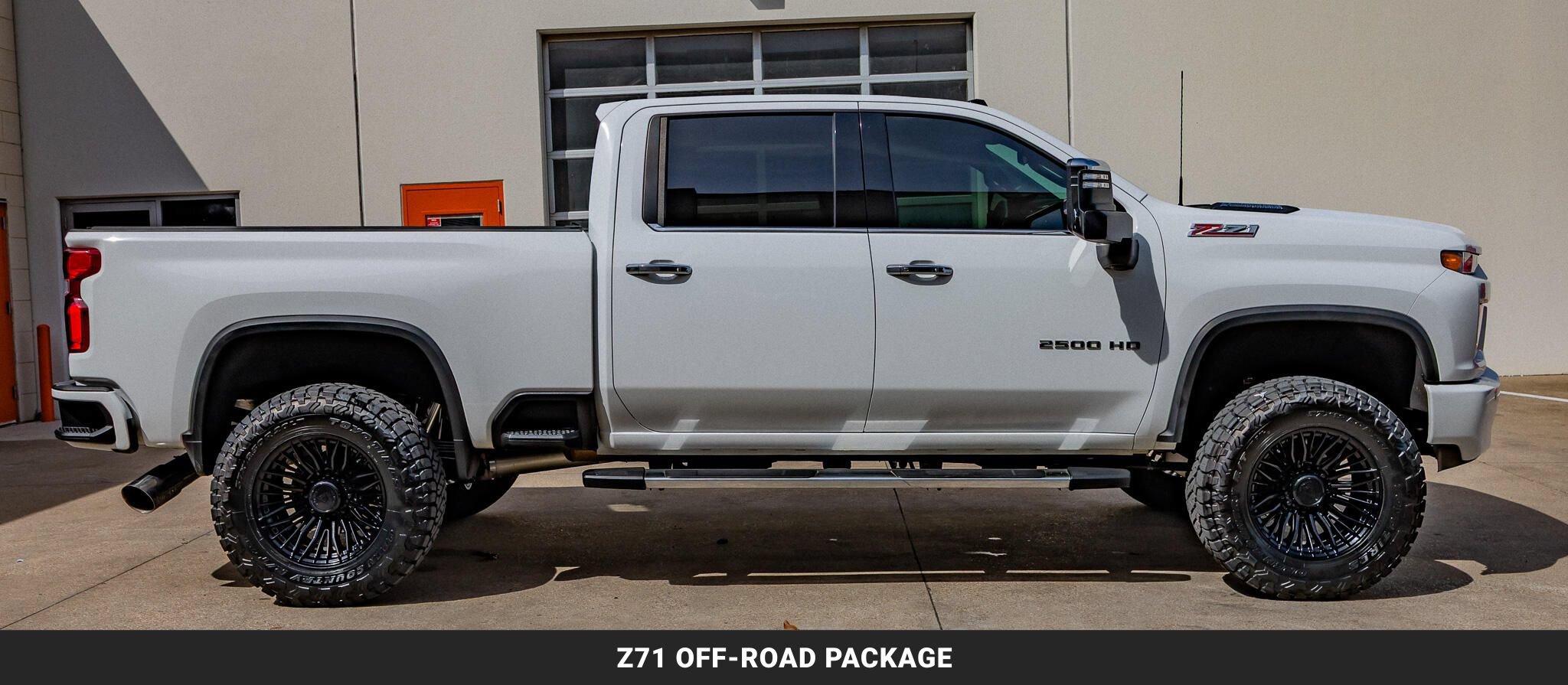 Used 2021 Chevrolet Silverado 2500 LTZ w/ Z71 Chrome Sport Edition AWD/4WD image 11