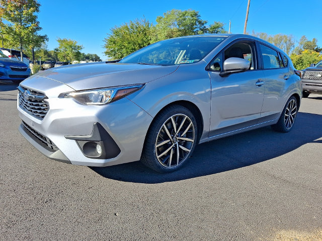 Used 2024 Subaru Impreza 2.0i Sport AWD/4WD image 3