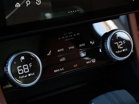 New 2026 Jaguar F-PACE R-Dynamic S AWD/4WD image 26