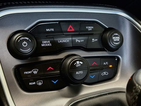 Used 2019 Dodge Challenger R/T Scat Pack RWD image 10