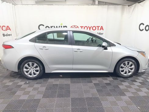 Used 2023 Toyota Corolla LE image 8