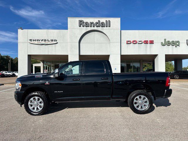 Used 2023 RAM 2500 Laramie AWD/4WD image 9