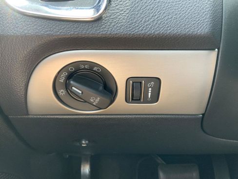 Used 2013 Dodge Durango SXT AWD/4WD image 26