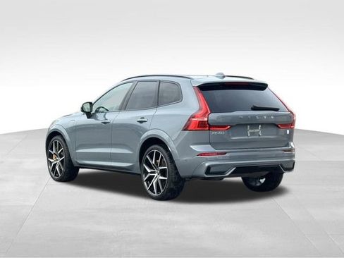 Used 2023 Volvo XC60 T8 Polestar w/ Protection Package Premier image 4