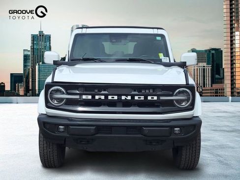 Used 2022 Ford Bronco Outer Banks image 8